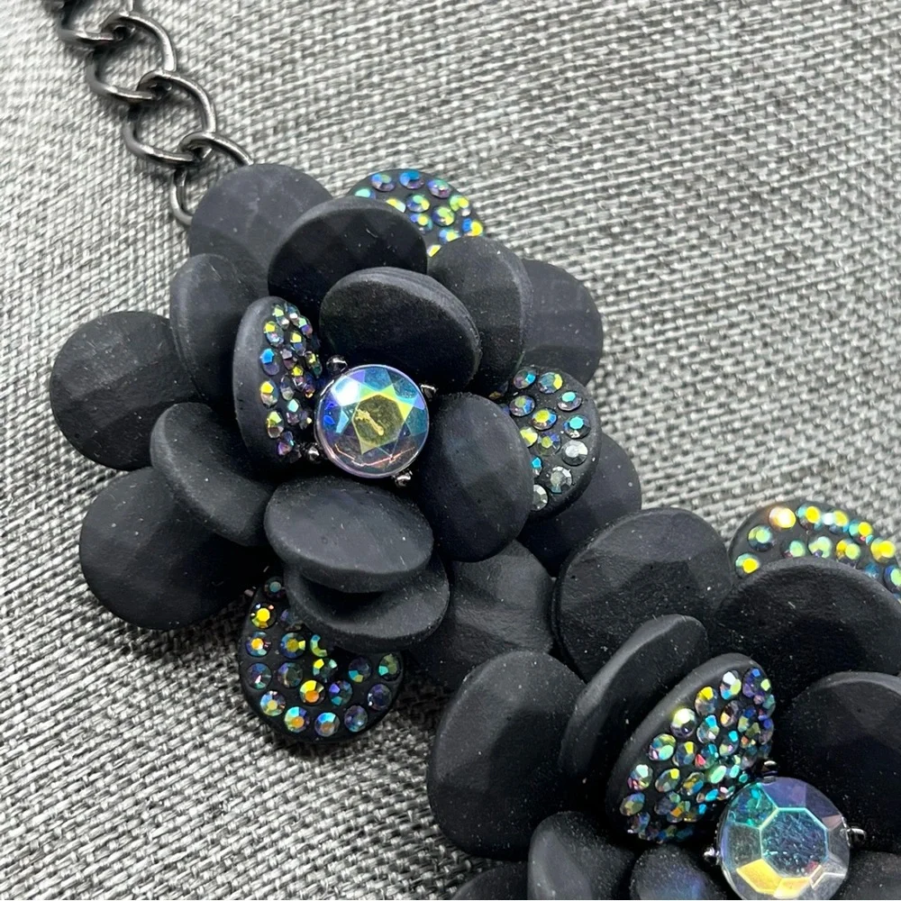 Betsey Johnson ‘Dark Magic’ Black Floral Necklace & Earrings Set Retired/HTF! - Picture 6 of 14